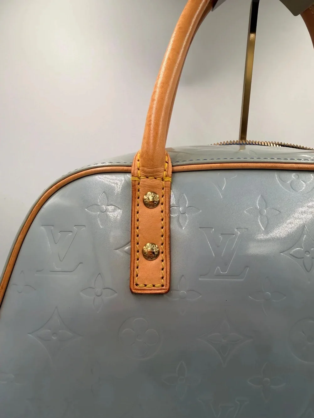 LV Tompkins Square — Vernis Leather Blue